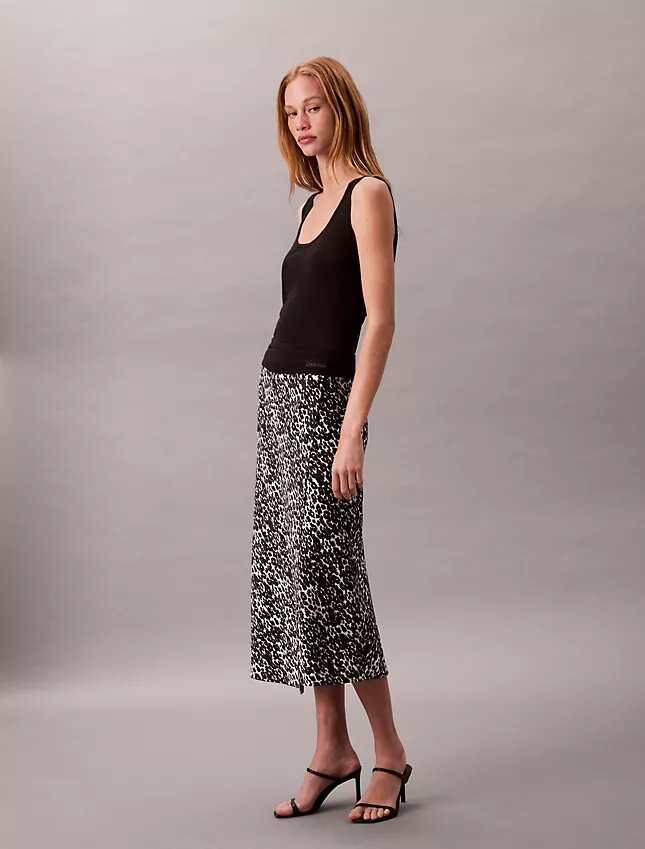 Jupe midi en satin imprimé Jupe midi en satin imprimé