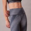 Legging 7/8 taille haute à imprimé sportif moderne Legging 7/8 taille haute à imprimé sportif moderne