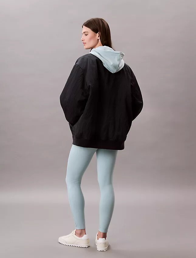 Legging de sport extensible et doux, longueur 7/8 Legging de sport extensible et doux, longueur 7/8