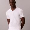 Lot de 3 t-shirts à col en V coupe ajustée en mélange de Cotton Stretch Lot de 3 t-shirts à col en V coupe ajustée en mélange de Cotton Stretch