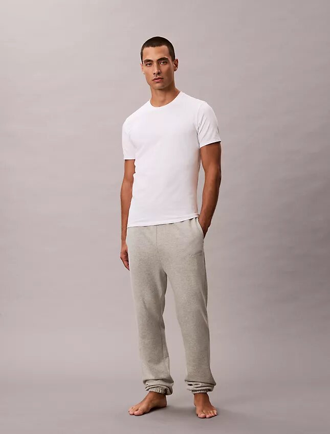 Lot de 3 t-shirts à col rond coupe ajustée en Cotton Stretch Lot de 3 t-shirts à col rond coupe ajustée en Cotton Stretch