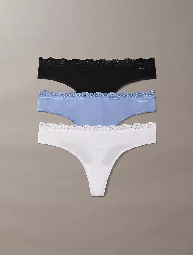 Lot de 3 Thongs en microfibre extensible avec dentelle Lot de 3 Thongs en microfibre extensible avec dentelle