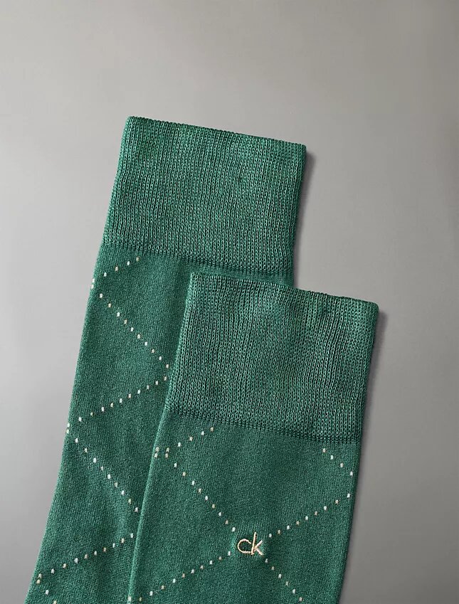 Lot de 4 paires de chaussettes habillées en mélange de Modal Lot de 4 paires de chaussettes habillées en mélange de Modal
