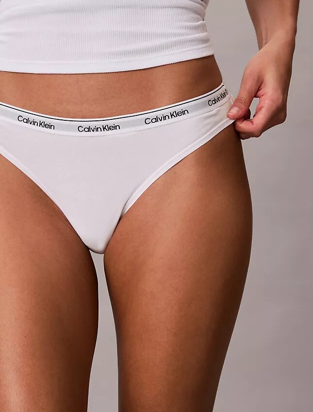 Lot de 5 Thongs avec logo emblématique Lot de 5 Thongs avec logo emblématique