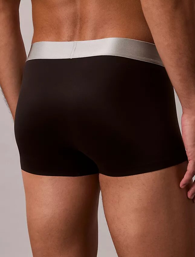 Low Rise Trunk en microfibre brossée extensible Low Rise Trunk en microfibre brossée extensible