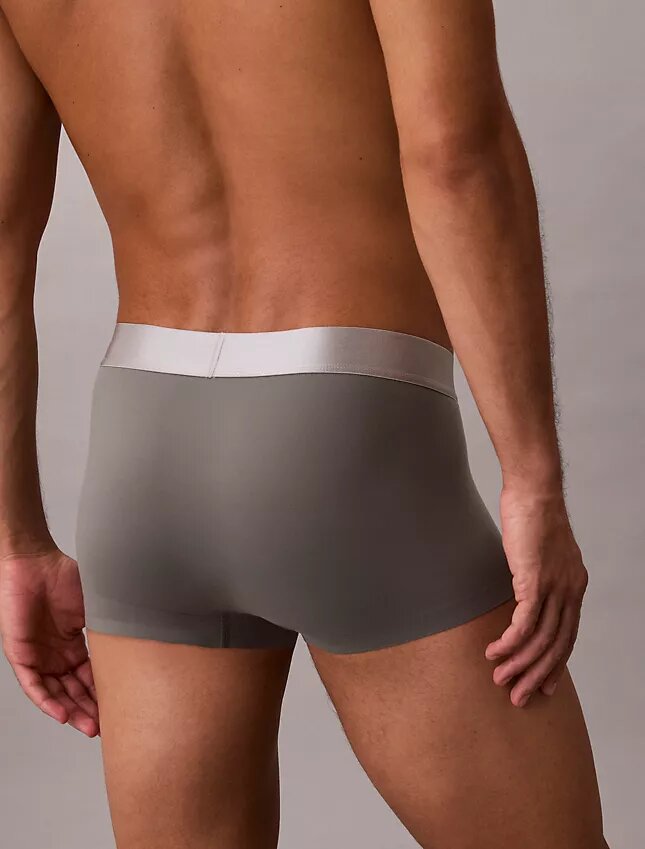 Low Rise Trunk en microfibre brossée extensible Low Rise Trunk en microfibre brossée extensible