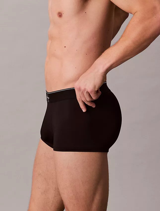 Low Rise Trunk en microfibre extensible avec motif Monogram Low Rise Trunk en microfibre extensible avec motif Monogram