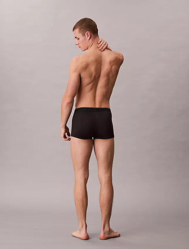 Low Rise Trunk en microfibre extensible avec motif Monogram Low Rise Trunk en microfibre extensible avec motif Monogram