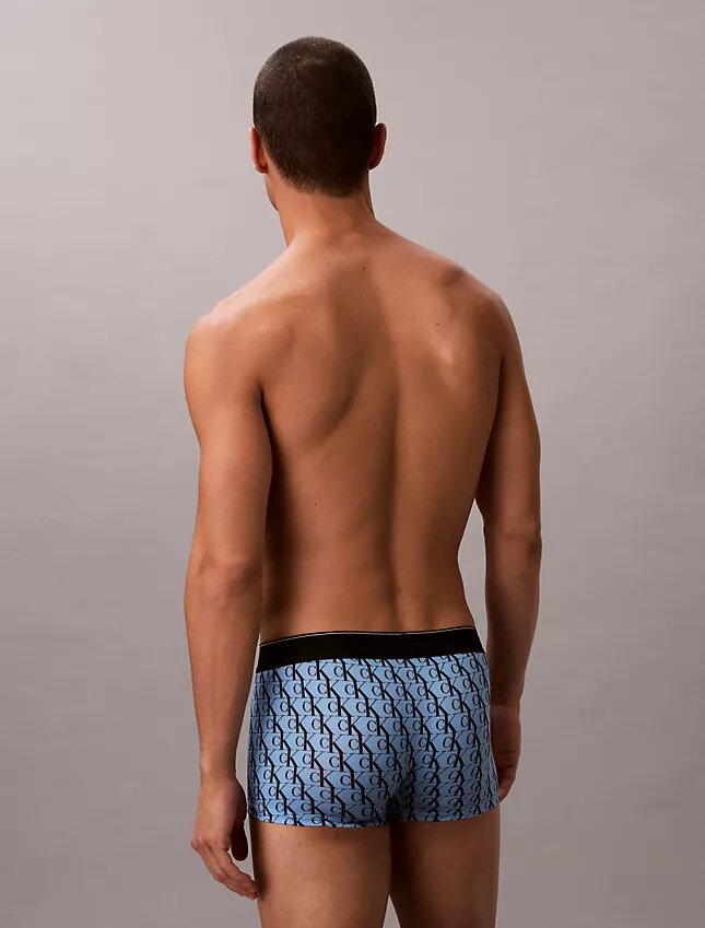 Low Rise Trunk en microfibre extensible avec motif Monogram Low Rise Trunk en microfibre extensible avec motif Monogram