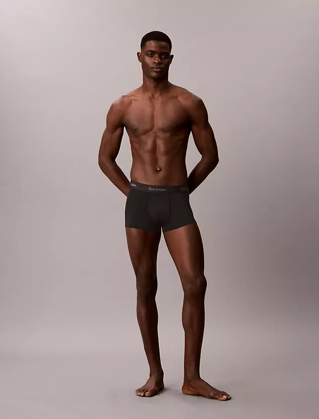 Low Rise Trunk pour le Nouvel An lunaire Low Rise Trunk pour le Nouvel An lunaire