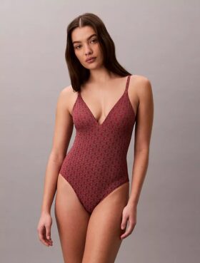 Maillot de bain une pièce moderne avec logo Maillot de bain une pièce moderne avec logo