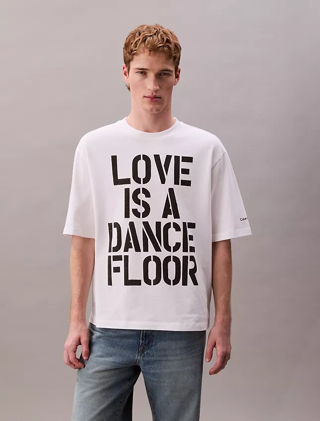 Marc Hundley Pride Love is a Dance Floor T-shirt ample Marc Hundley Pride Love is a Dance Floor T-shirt ample