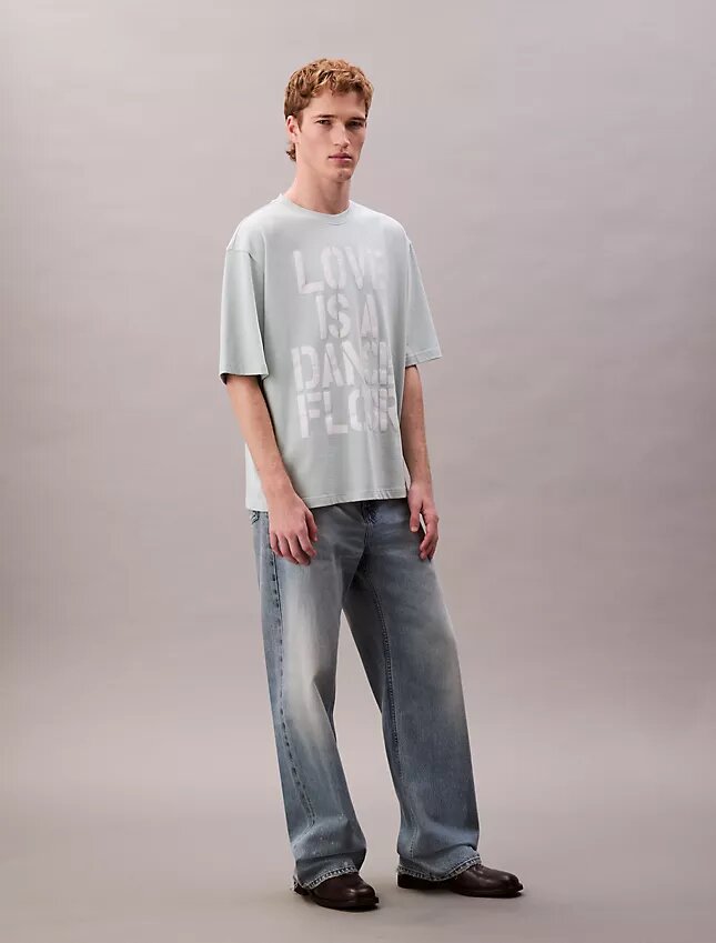 Marc Hundley Pride Love is a Dance Floor T-shirt ample Marc Hundley Pride Love is a Dance Floor T-shirt ample