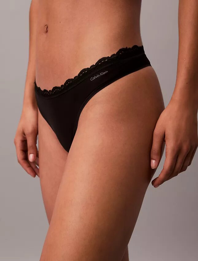 Microfiber Thong avec dentelle Microfiber Thong avec dentelle