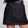 Mini-jupe en denim à taille asymétrique Mini-jupe en denim à taille asymétrique