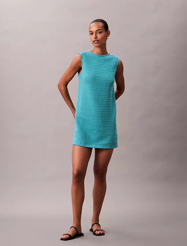 Mini-robe au crochet Mini-robe au crochet