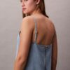 Mini-robe en denim à bretelles Mini-robe en denim à bretelles