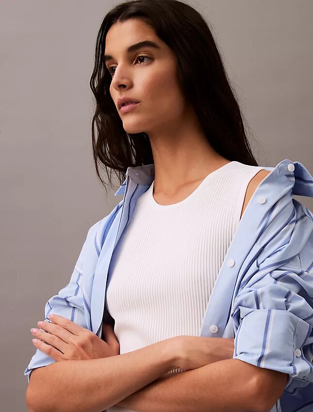 Mini-robe sans manches à côtes Mini-robe sans manches à côtes