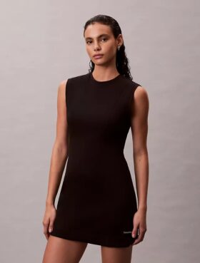 Mini-robe sans manches lisse