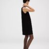 Mini-robe stretch raffinée Mini-robe stretch raffinée