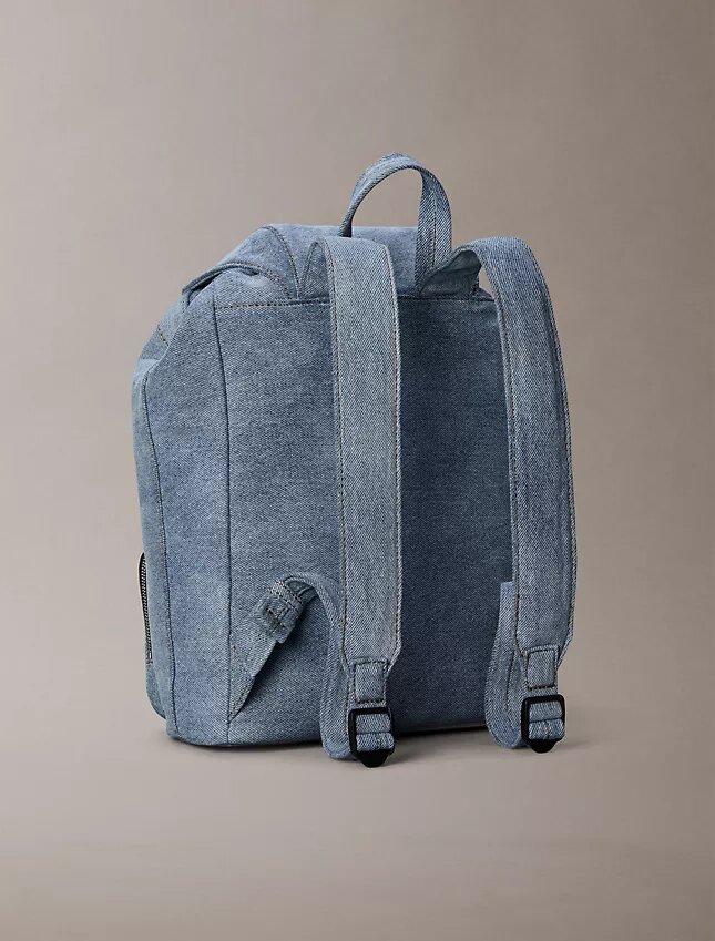 Mini sac à dos à rabat en Denim avec logo Mini sac à dos à rabat en Denim avec logo