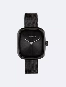 Montre à mailles incurvées