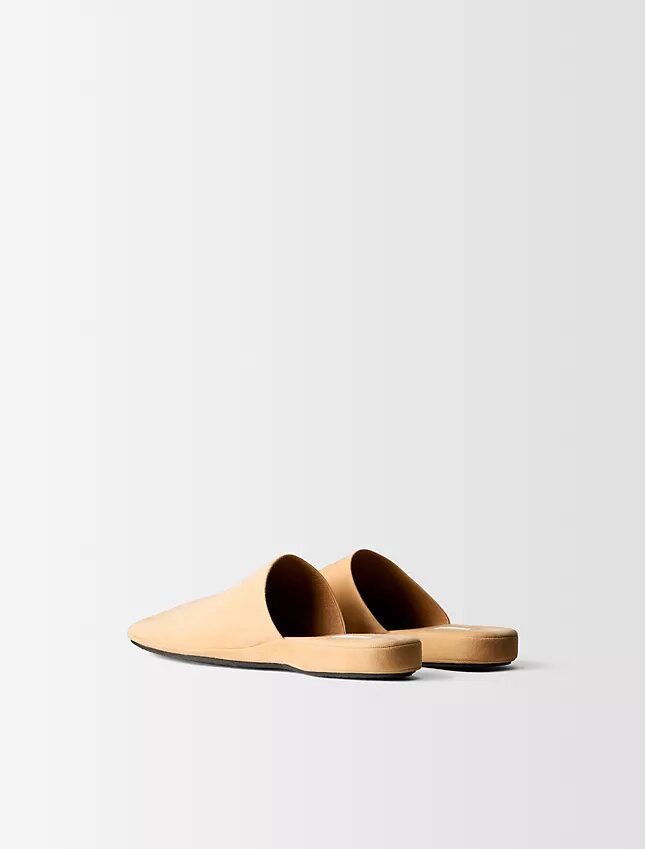Mules Hugh Mules Hugh