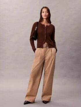 Pantalon ajusté à ceinture