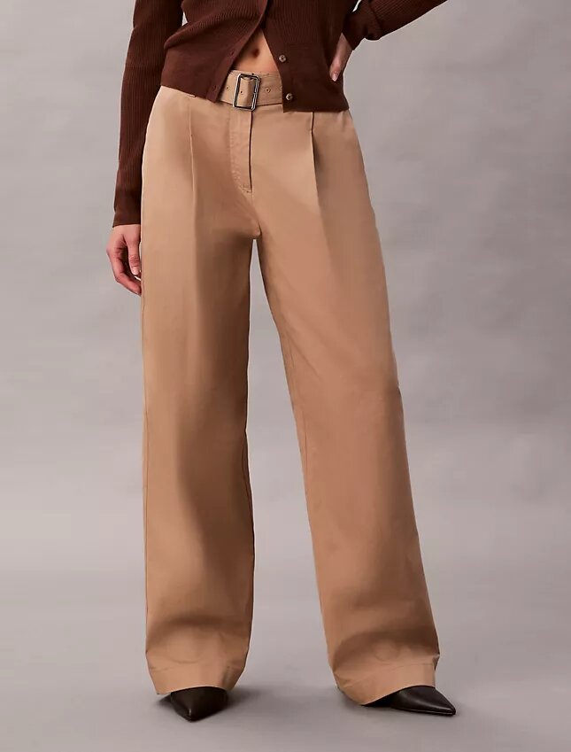 Pantalon ajusté à ceinture Pantalon ajusté à ceinture