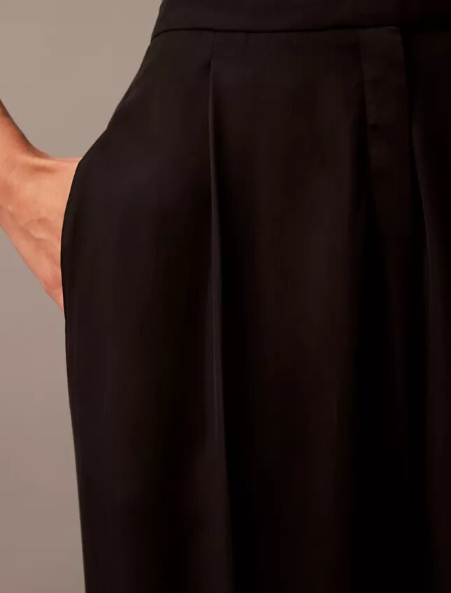 Pantalon ajusté à taille haute Pantalon ajusté à taille haute