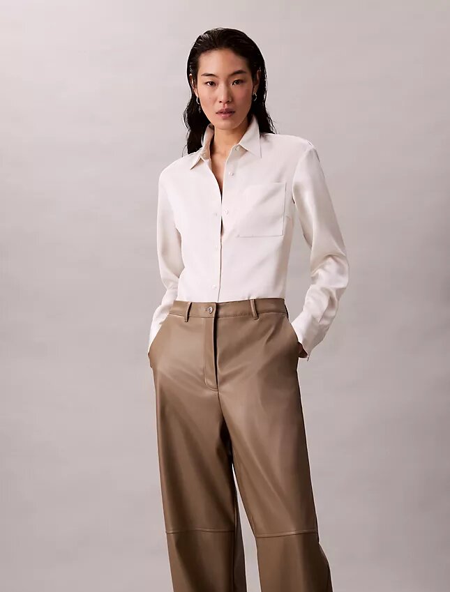 Pantalon ample en simili cuir Pantalon ample en simili cuir