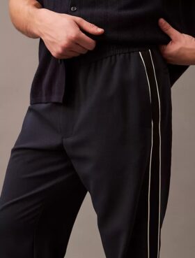 Pantalon ample et fuselé à enfiler