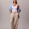 Pantalon cargo décontracté en sergé de satin Pantalon cargo décontracté en sergé de satin