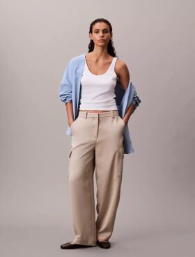 Pantalon cargo décontracté en sergé de satin