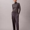 Pantalon cargo décontracté en sergé de satin Pantalon cargo décontracté en sergé de satin