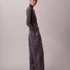 Pantalon cargo décontracté en sergé de satin Pantalon cargo décontracté en sergé de satin