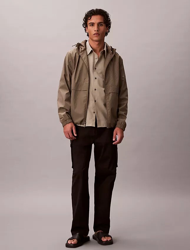 Pantalon cargo droit en Cotton Stretch Pantalon cargo droit en Cotton Stretch
