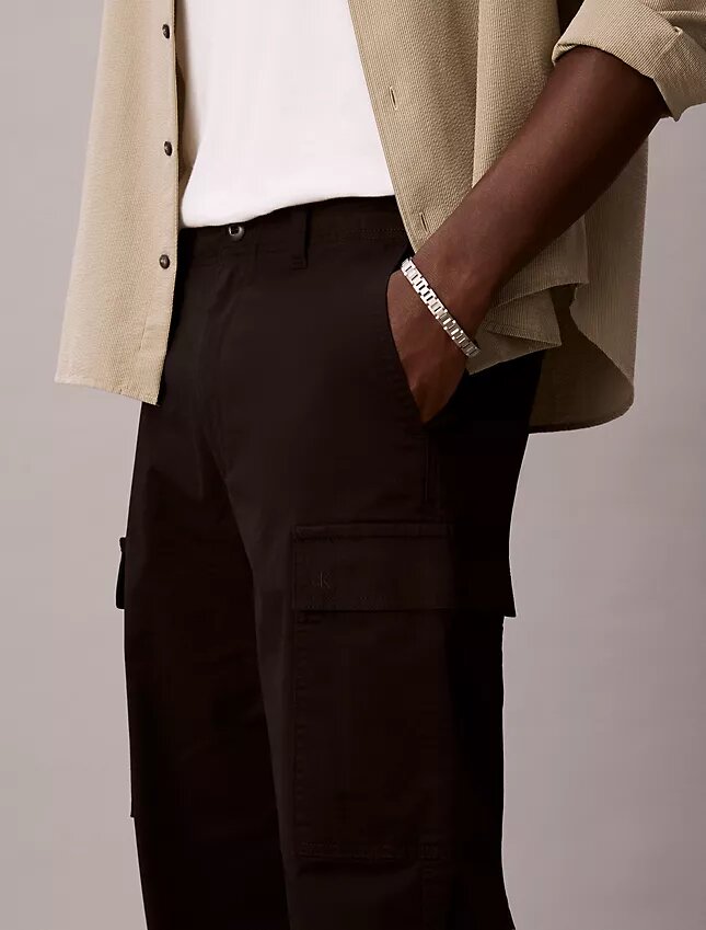 Pantalon cargo droit en Cotton Stretch style années 90 Pantalon cargo droit en Cotton Stretch style années 90