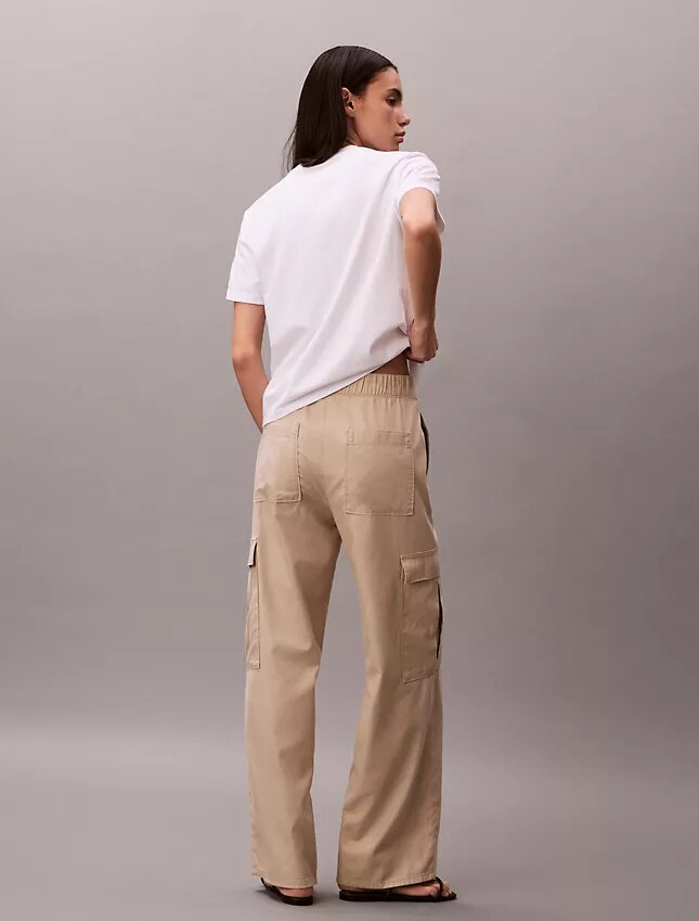 Pantalon cargo en sergé doux Pantalon cargo en sergé doux