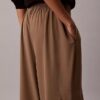 Pantalon cargo à jambes larges pour les trajets quotidiens Pantalon cargo à jambes larges pour les trajets quotidiens