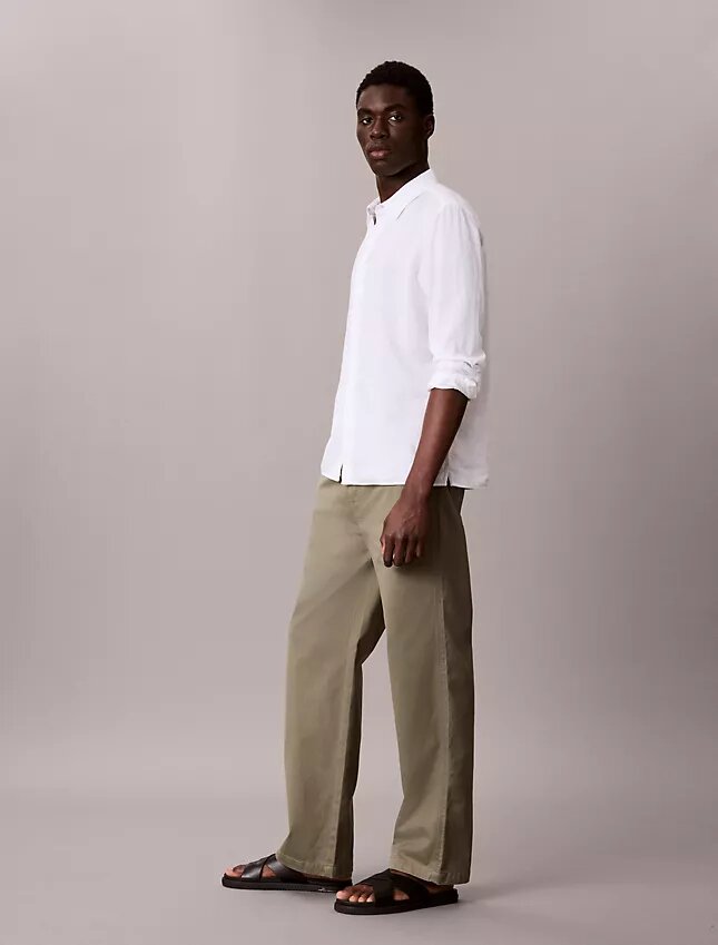Pantalon chino ample style années 90 Pantalon chino ample style années 90