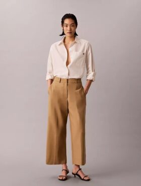 Pantalon chino court à jambes larges Pantalon chino court à jambes larges