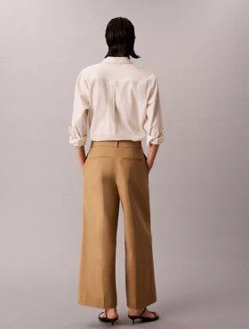 Pantalon chino court à jambes larges Pantalon chino court à jambes larges