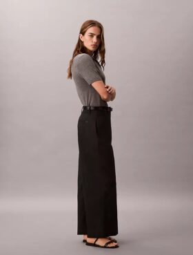 Pantalon chino court à jambes larges