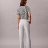 Pantalon chino droit en Cotton Stretch Pantalon chino droit en Cotton Stretch