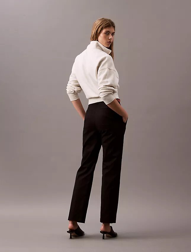 Pantalon chino droit en Cotton Stretch Pantalon chino droit en Cotton Stretch