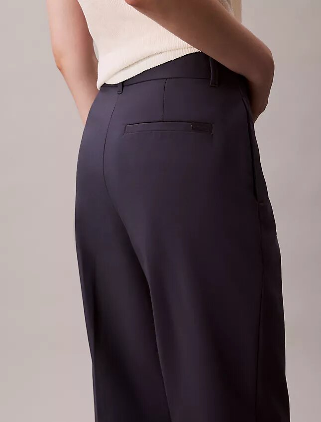 Pantalon chino droit en Cotton Stretch Pantalon chino droit en Cotton Stretch