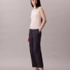 Pantalon chino droit en Cotton Stretch Pantalon chino droit en Cotton Stretch