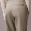 Pantalon chino droit en Cotton Stretch Pantalon chino droit en Cotton Stretch