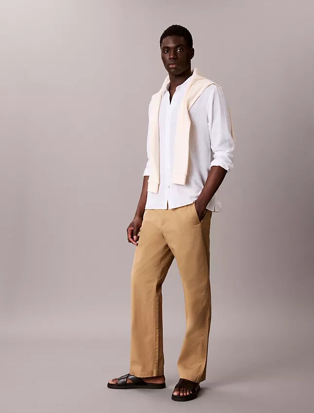 Pantalon chino droit en Cotton Stretch 90S Pantalon chino droit en Cotton Stretch 90S